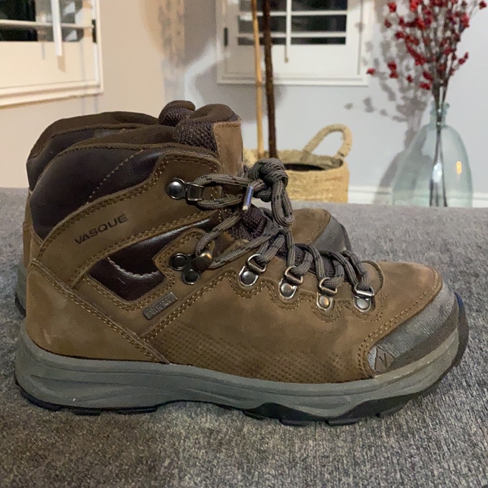 Vasque St Elias Hiking Boots Size 4